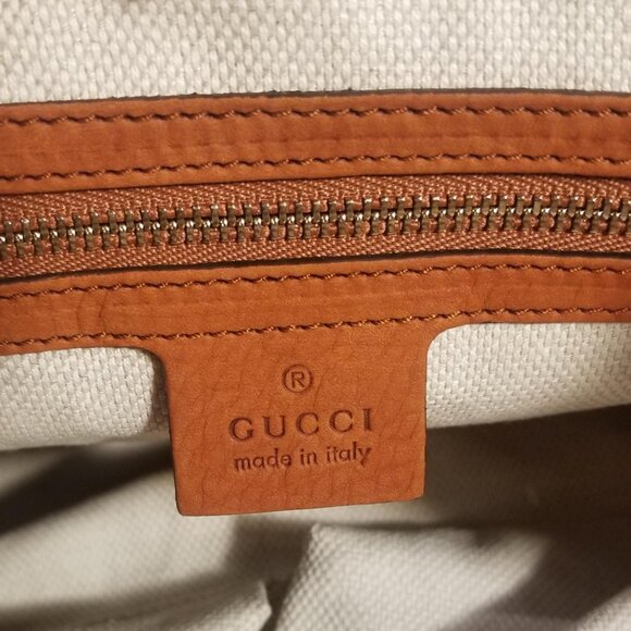 Gucci Soho Large Shoulder Bag in Rust Nubuck Leather - Picture 13 of 16